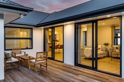 Photo of property in 5 Olearia Lane, Halswell, Christchurch, 8025