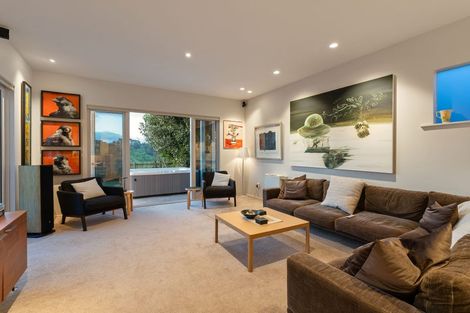 Photo of property in 52 Karepa Street, Brooklyn, Wellington, 6021