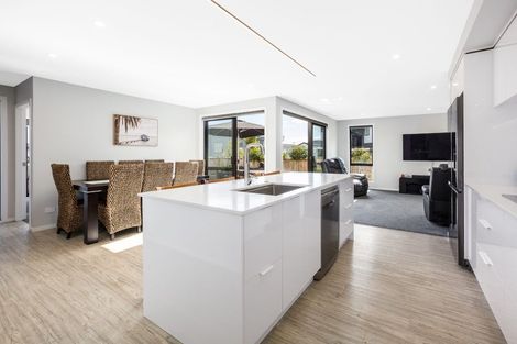 Photo of property in 29a Waitaria Terrace, Aotea, Porirua, 5024