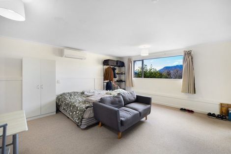 Photo of property in 8 Avalon Crescent, Fernhill, Queenstown, 9300