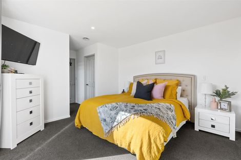 Photo of property in 20 Lamborn Drive, Papakura, 2110