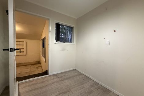 Photo of property in 69 Redoubt Road, Goodwood Heights, Auckland, 2105