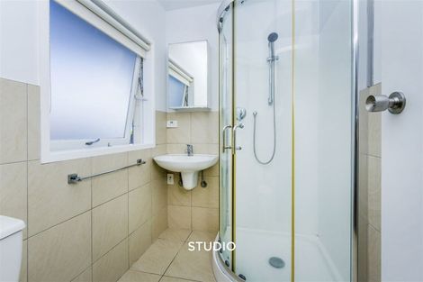 Photo of property in 2/64 Seaview Road, Castor Bay, Auckland, 0620