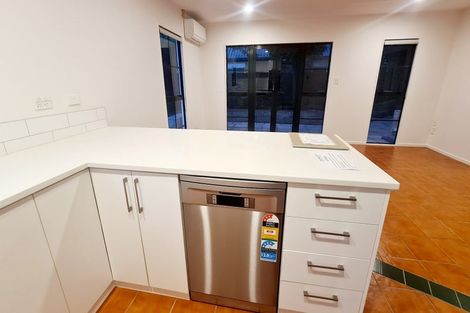 Photo of property in 10b Swanleigh Place, Ilam, Christchurch, 8041