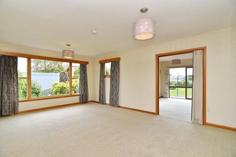 Photo of property in 84 East Belt, Rangiora, 7400