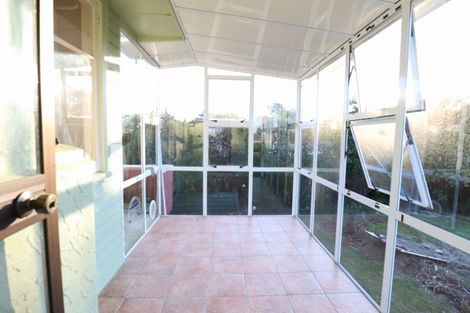 Photo of property in 32 Antonio Street, Stratford, 4332