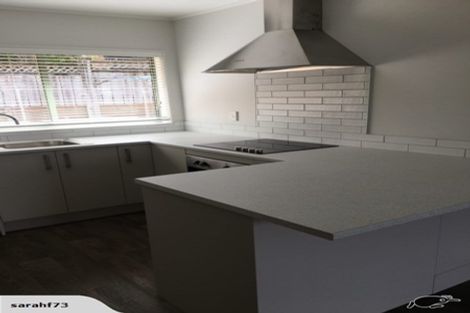 Photo of property in 42 The Glade South, Pukekohe, 2120