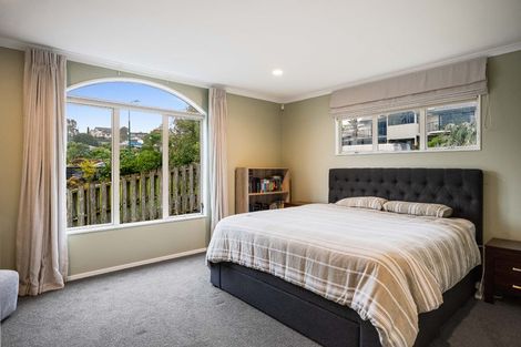 Photo of property in 30 Roberta Crescent, Orewa, 0931