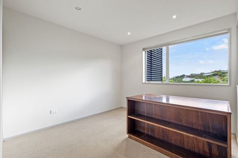 Photo of property in 5 Craigieburn Lane, Mount Pleasant, Christchurch, 8081