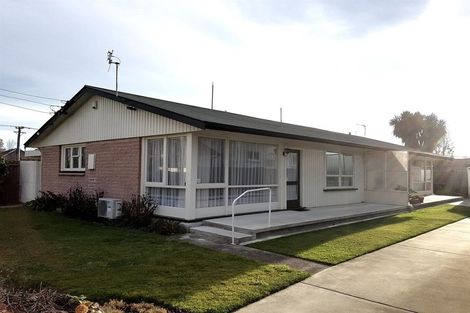 Photo of property in 13 Normans Road, Strowan, Christchurch, 8052