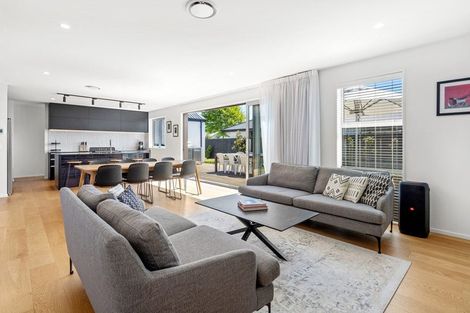 Photo of property in 2 Guyon Street, Marshland, Christchurch, 8083