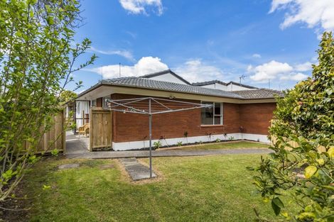 Photo of property in 5/1 Ribblesdale Road, Henderson, Auckland, 0612