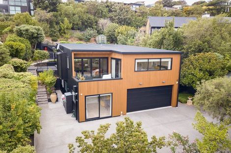 Photo of property in 11 Janice Place, Mount Pleasant, Christchurch, 8081