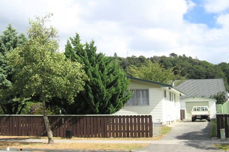 Photo of property in 26 Gemstone Drive, Birchville, Upper Hutt, 5018