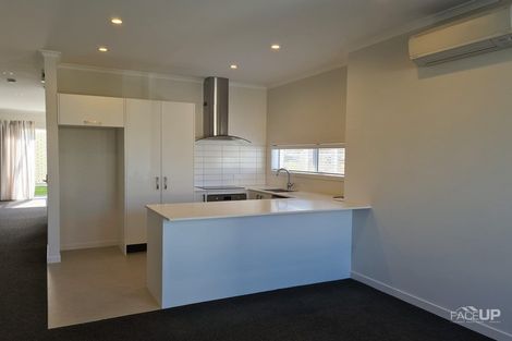 Photo of property in 30 Kanuka Road, Hobsonville, Auckland, 0616