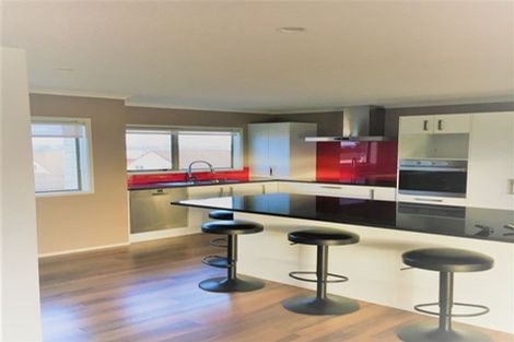 Photo of property in St Claire Village, 171/172 Mcleod Road, Te Atatu South, Auckland, 0610