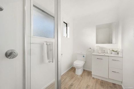 Photo of property in 6 Rainbow Place, Wattle Downs, Auckland, 2103