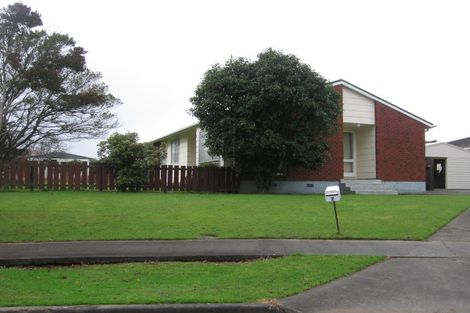 Photo of property in 7 Adams Place, Kelvin Grove, Palmerston North, 4414