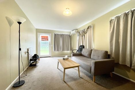 Photo of property in 47 Pomaria Road, Henderson, Auckland, 0610