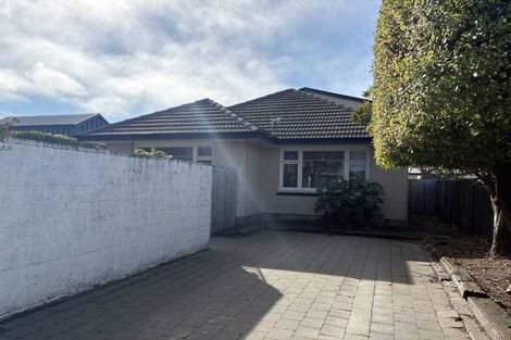 Photo of property in 8/23 Frederick Street, Waltham, Christchurch, 8011