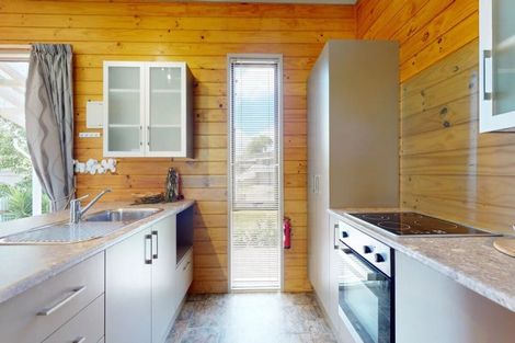 Photo of property in 11 Ramona Avenue, Waitarere Beach, Levin, 5510