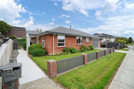 Photo of property in 2 Elm Crescent, Gladstone, Invercargill, 9810