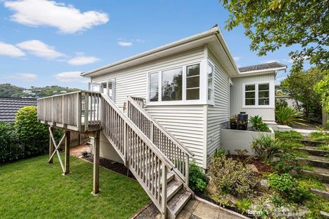 Photo of property in 1 Buchanan Street, Wadestown, Wellington, 6012