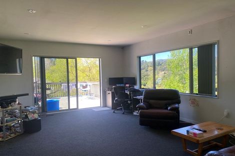 Photo of property in 361c Main Road North, Birchville, Upper Hutt, 5018