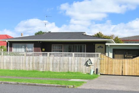 Photo of property in 41b Hattaway Avenue, Bucklands Beach, Auckland, 2012