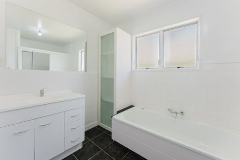 Photo of property in 50 Trelawney Crescent, Westown, New Plymouth, 4310