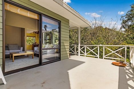 Photo of property in 2/41 Lyons Avenue, Murrays Bay, Auckland, 0630
