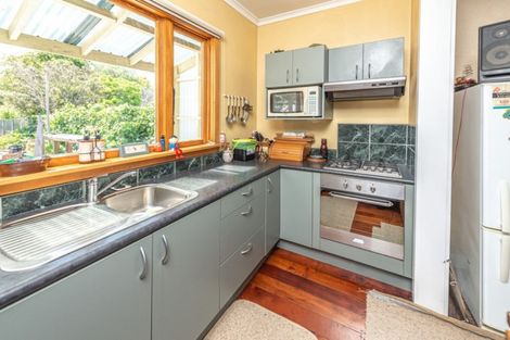 Photo of property in 18 Field Street, Aramoho, Whanganui, 4500