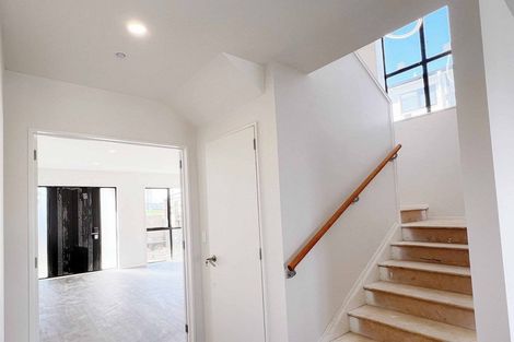 Photo of property in 19 Nola Dawn Avenue, Papakura, 2110