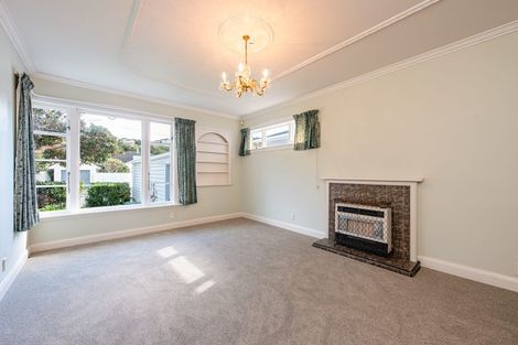 Photo of property in 65 Friend Street, Karori, Wellington, 6012