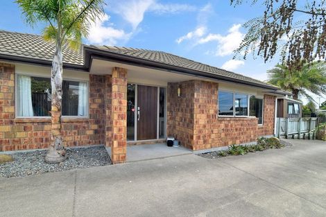 Photo of property in 74a Simpson Road, Papamoa Beach, Papamoa, 3118