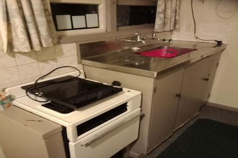 Photo of property in 53 Hawker Street, Mount Victoria, Wellington, 6011