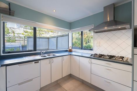 Photo of property in 7 Amesbury Drive, Churton Park, Wellington, 6037