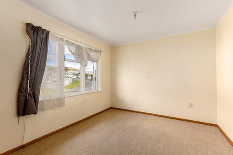 Photo of property in 71-73 Leicester Street, Cannons Creek, Porirua, 5024
