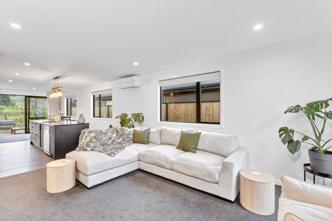 Photo of property in 95 Wooing Tree Avenue, Cromwell, 9310