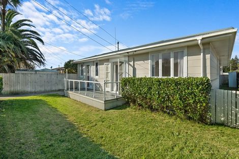 Photo of property in 53a Queen Road, Bellevue, Tauranga, 3110