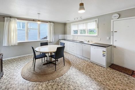 Photo of property in 15 Anthony Street, Tawa, Wellington, 5028