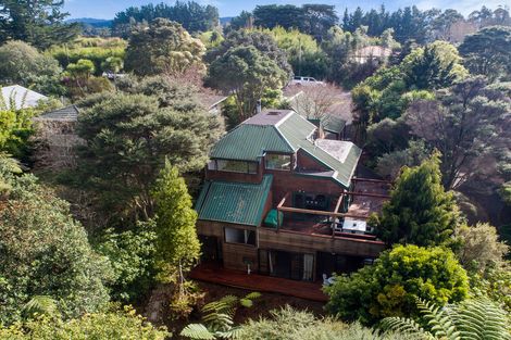 Photo of property in 1048 Scenic Drive North, Swanson, Auckland, 0816