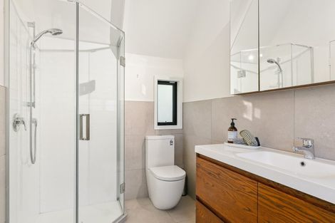 Photo of property in 4/8 Elphinstone Avenue, Strathmore Park, Wellington, 6022