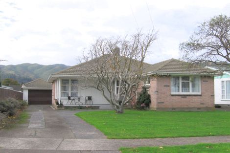 Photo of property in 5 Barsi Grove, Avalon, Lower Hutt, 5011