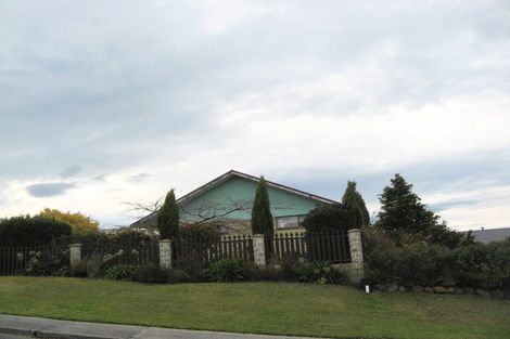 Photo of property in 20 Mcneil Street, Balclutha, 9230