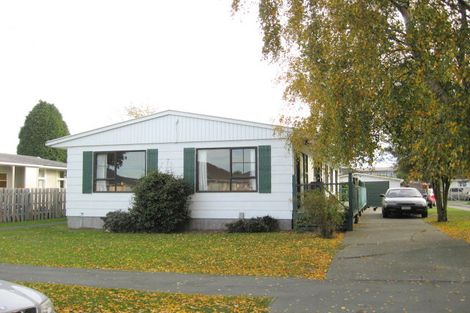 Photo of property in 23 Vicki Street, Sockburn, Christchurch, 8042