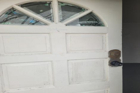 Photo of property in 43 Rathgar Road, Henderson, Auckland, 0610