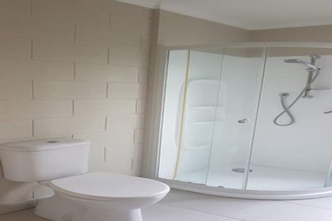 Photo of property in 52 Maungaraki Road, Korokoro, Lower Hutt, 5012