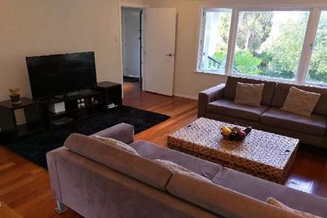 Photo of property in 1/134 Nile Road, Milford, Auckland, 0620