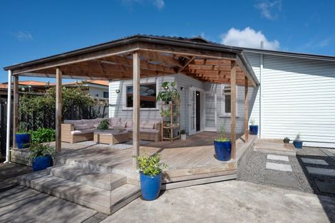 Photo of property in 609 Frederick Street, Mahora, Hastings, 4120